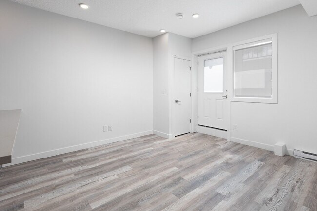Photo - 15010 99 Ave NW Unit BSMT 1