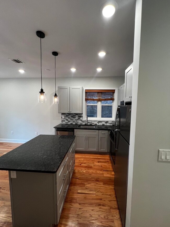 Photo - 116 Carlton Ave Unidad 1