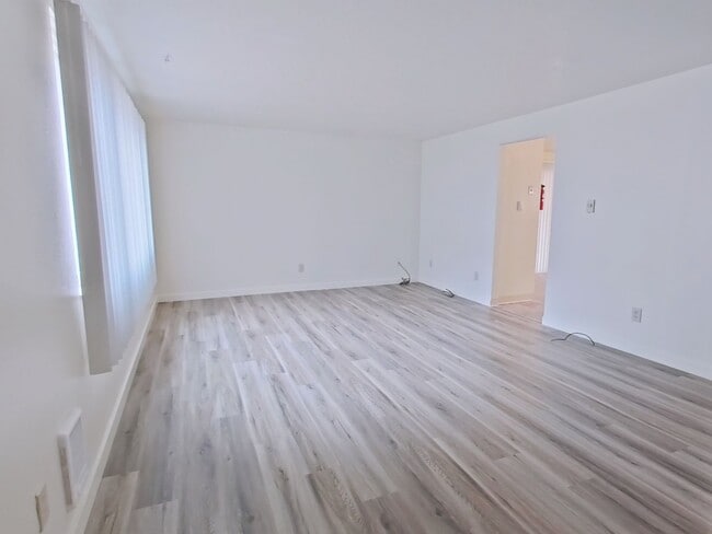Photo - Remodeled 3 Bedroom Duplex ~ Albany ~ Pet ...
