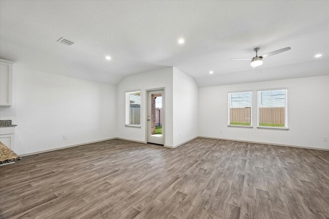 Photo - 3505 Rockefeller Rd