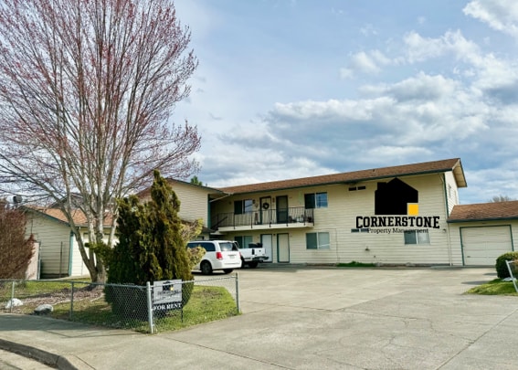 Building Photo - 1736 Medart Ln