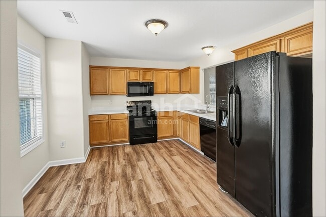 114 Elgin Ln