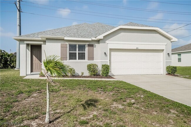 Building Photo - 210 NW 24th Ave Rental