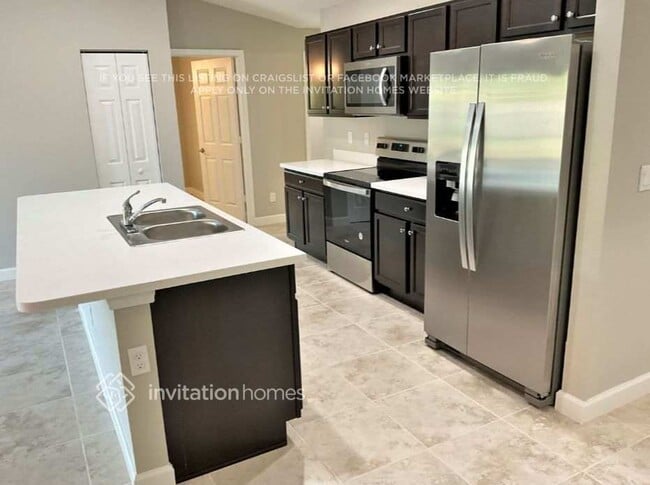 Photo - 880 Merrimac St SE