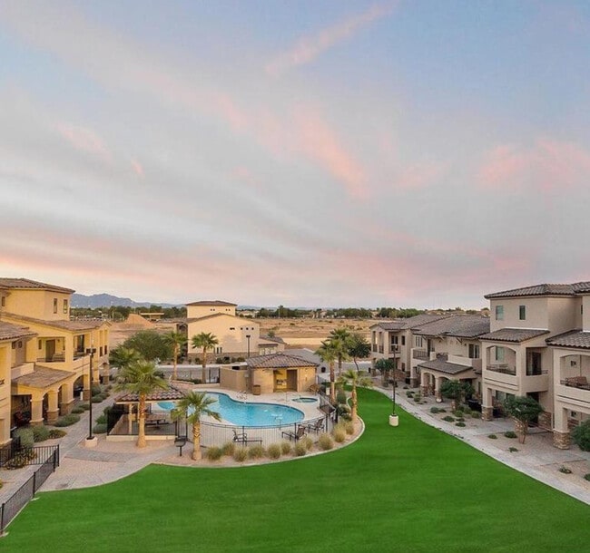 Top view of Pool Area - 2821 S Skyline