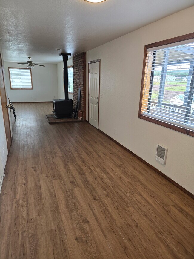 7375 W Bridle Trail