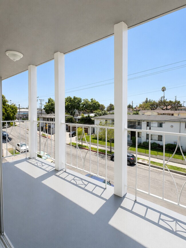 Photo - 347 E. Plymouth Inglewood, CA 90302