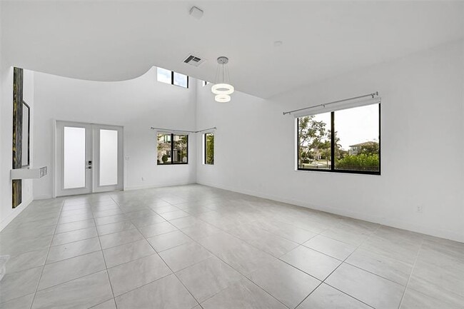 Photo - 10780 Oceano Wy