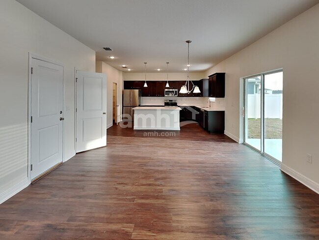 Photo - 2857 Ponds Trl