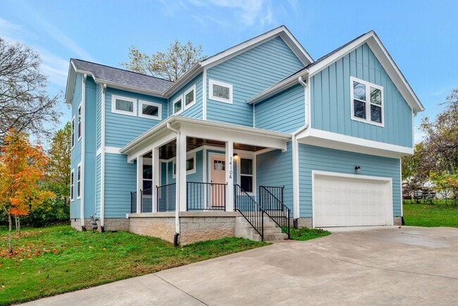 Building Photo - Modern 4 Bedroom/ 3 Bath Home in East Nash...