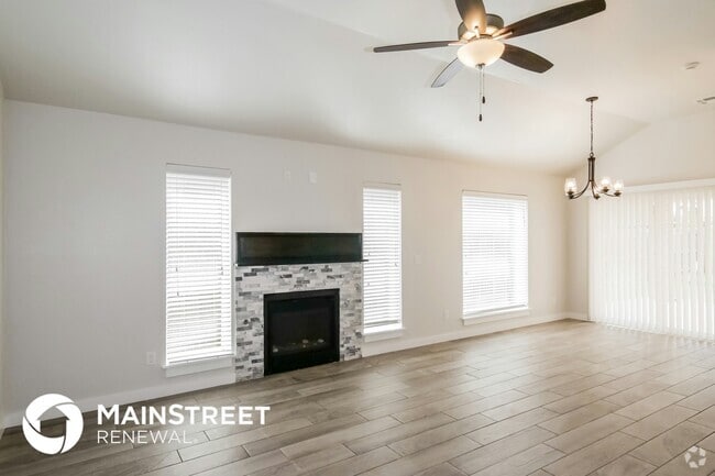 Building Photo - 508 NW 179th Cir Rental