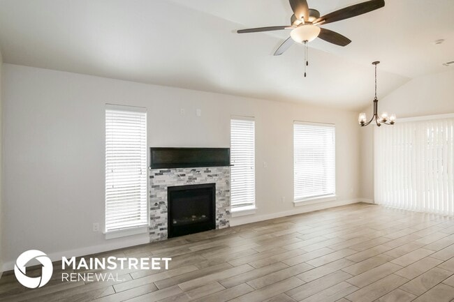 Building Photo - 508 NW 179th Cir Rental