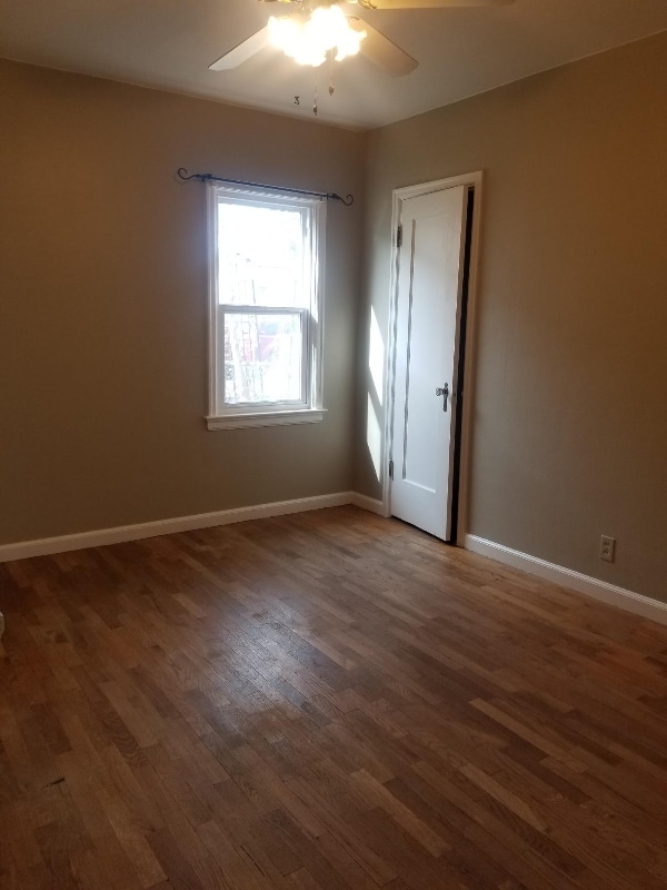 Photo - 715 Alderson Ave