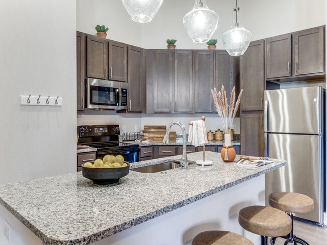 Photo - Palladium Crestway