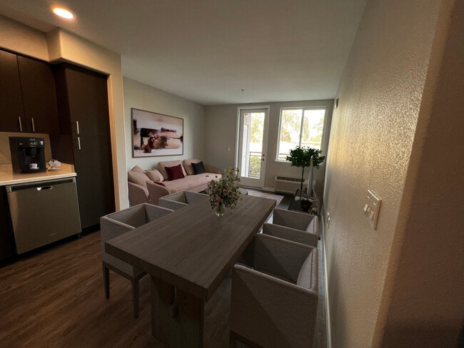 St. Anton Apartments