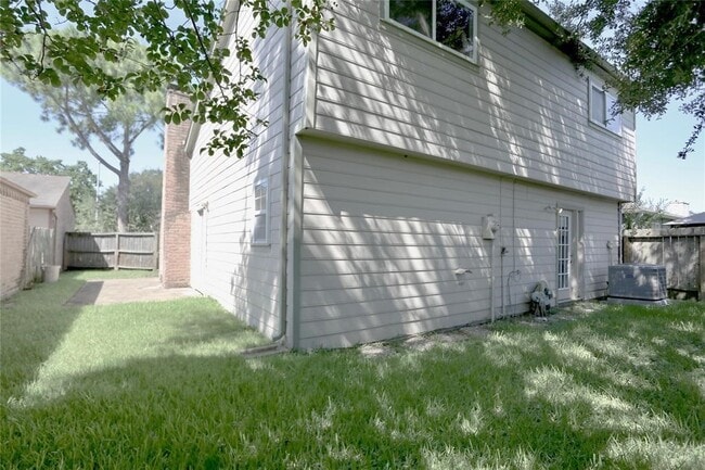 Building Photo - 4243 Yupon Ridge Dr Rental