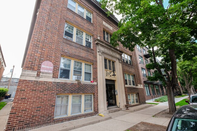 Photo - Santa Rosa Apartments