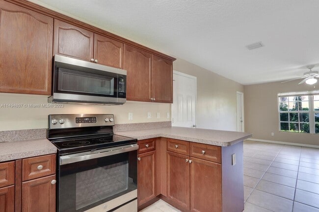 Photo - 3812 Dove Landing Rd Unidad 13