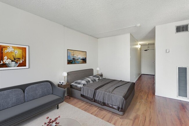 Photo - Tamai Tower at Sakura Square