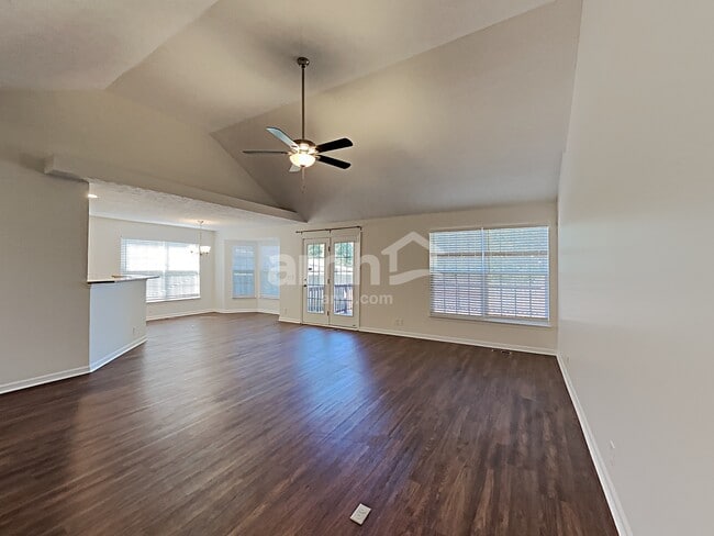 Photo - 4804 Enoch Dr