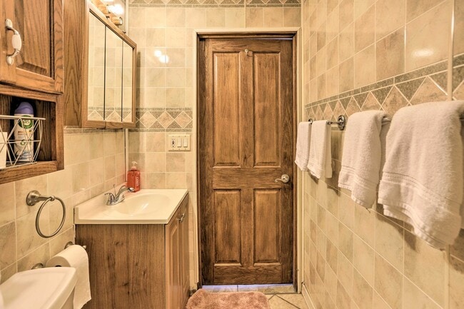 Photo - 6851 Nebraska Ave