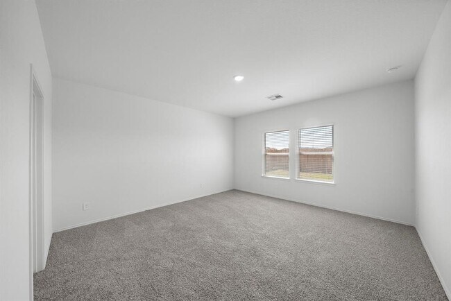 Photo - 31123 Brightwell Bnd