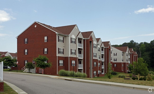 The Villas at Oakland Chase Apartments