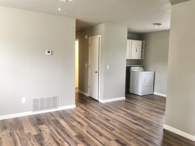 Photo - 419 S Cleveland St