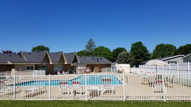 Photo - Belle Villa Meadows & Lakes - Manufactured