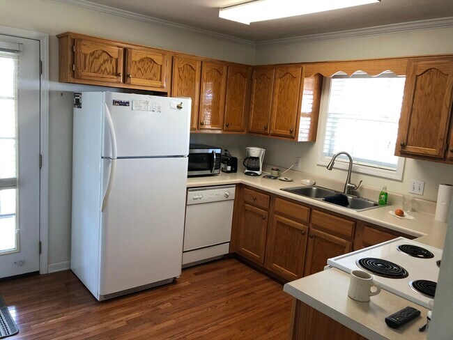 Kitchen - 4024 Gum Flat Rd