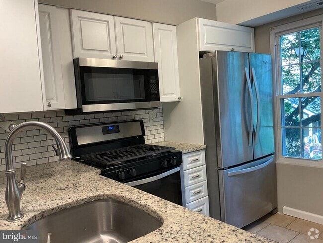 Building Photo - 1803 Society Pl Rental