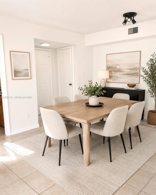Photo - 560 S Park Rd Unidad 7-23