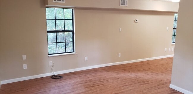 Photo - 15906 Longneck Dr