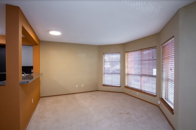 Photo - 1125 E Olive St