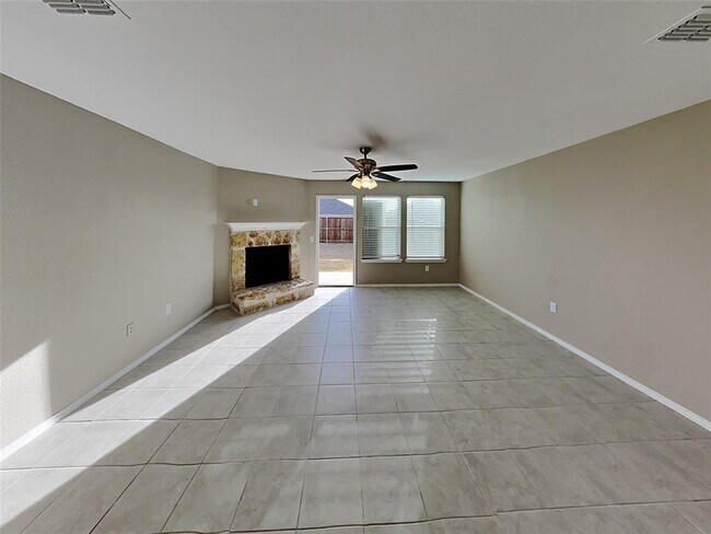 Photo - 1456 Trace Dr