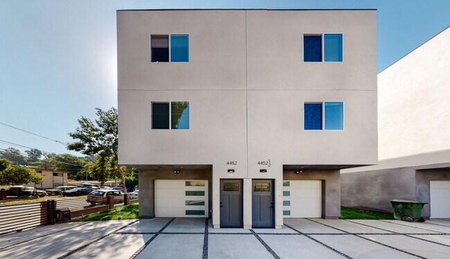 Photo - 4452 Turquoise St