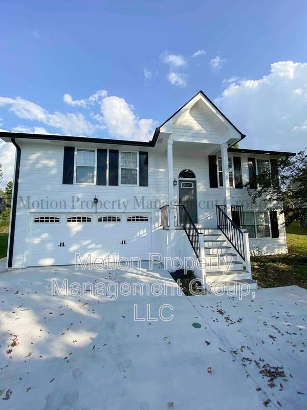 Building Photo - 1932 Jenkins Rd