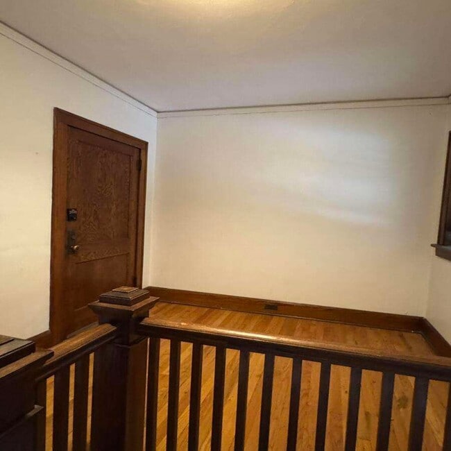 1206 Harlem Blvd Unit B