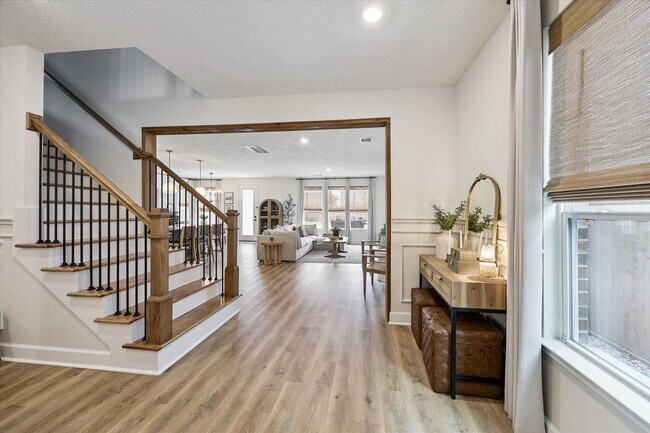 Photo - 25227 Sierra Mnr Ct