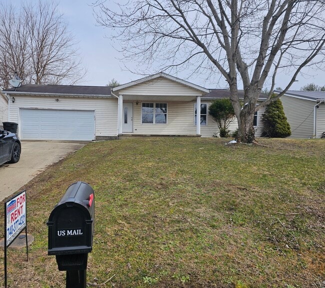 Building Photo - 103 Lou St