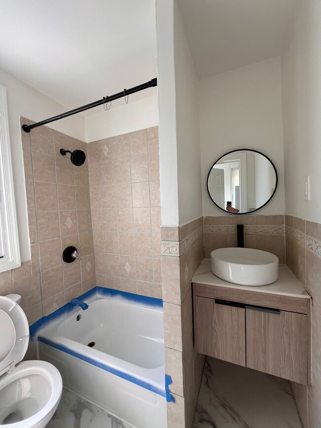 Photo - 342 Palisade Ave Unit 2