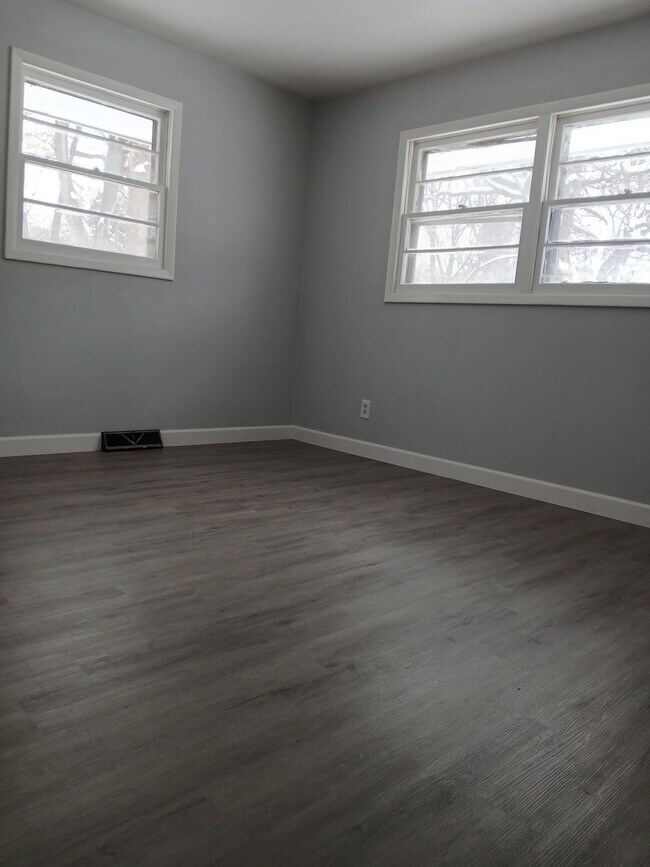 Photo - 1017 Irving Ave