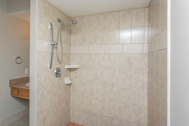 Photo - 14206 Webster Dr