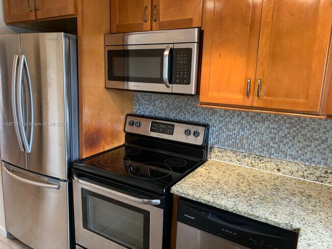 Photo - 4123 NE 21st Terrace