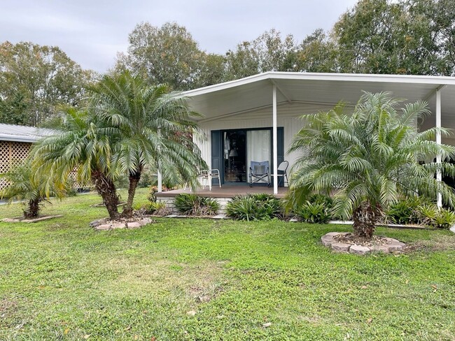 55+ Community, Beautiful home! - 55+ Community, Beautiful home!