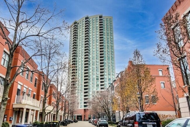 Photo - 501 N Clinton St Unidad 2304