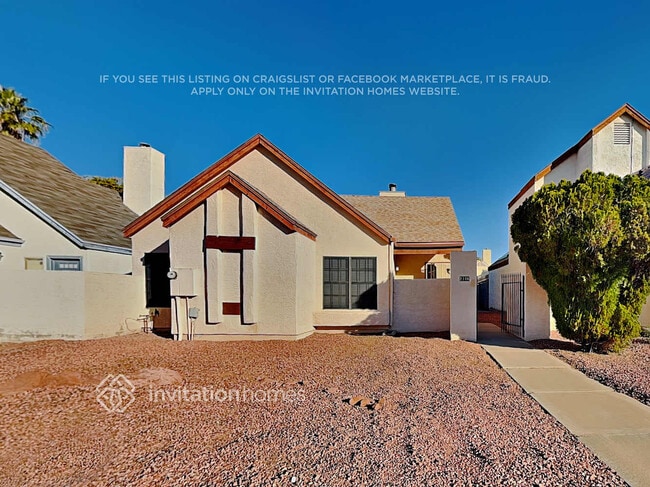 Building Photo - 2106 W Monona Dr