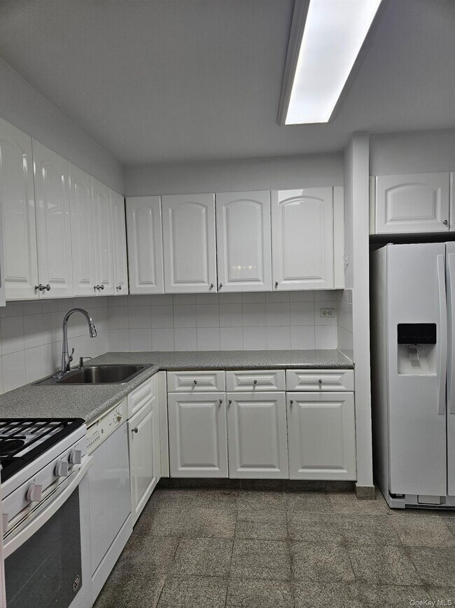 Photo - 1 Bay Club Dr Unidad 9N