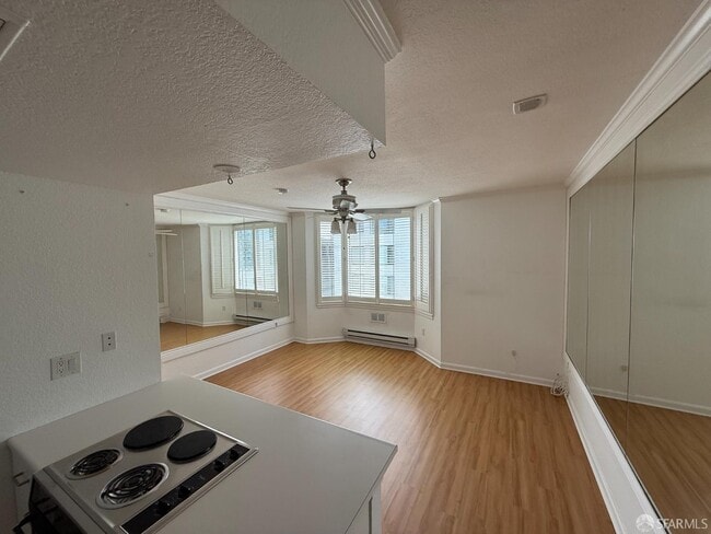 Building Photo - 201 Harrison St Rental
