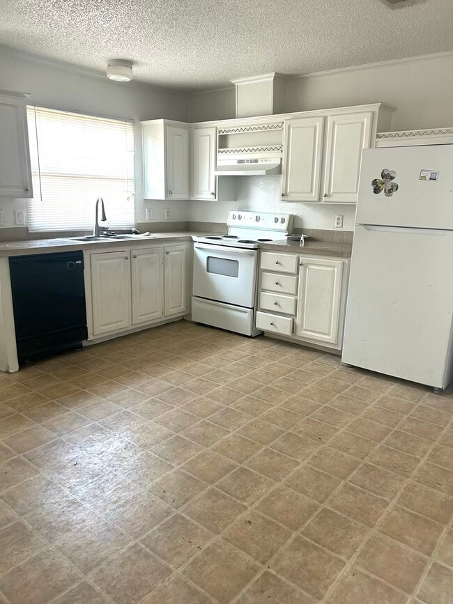 Building Photo - 11810 Greenglen Dr